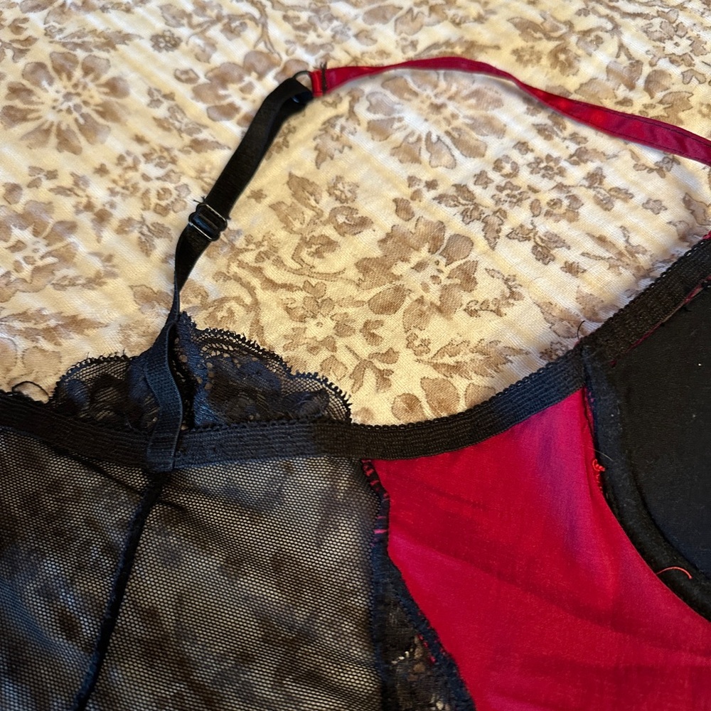 Sexy Red Lingerie Corset Frederick’s of Hollywood - Picture 10 of 10